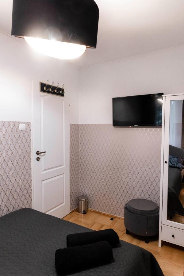 Clicktheflat Constitution Square Apart Rooms Варшава Екстер'єр фото