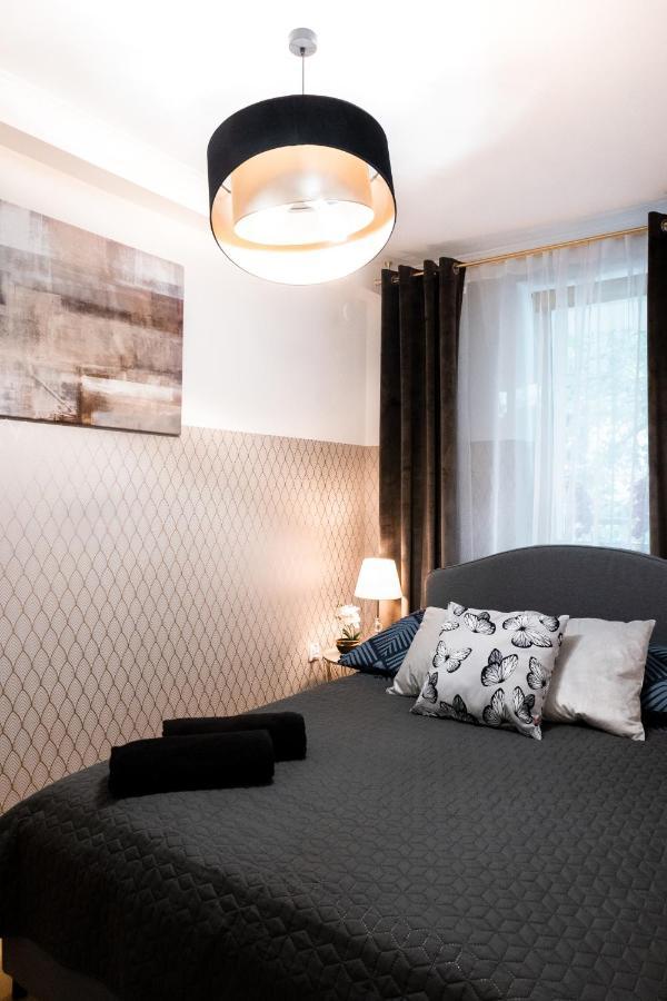 Clicktheflat Constitution Square Apart Rooms Варшава Екстер'єр фото