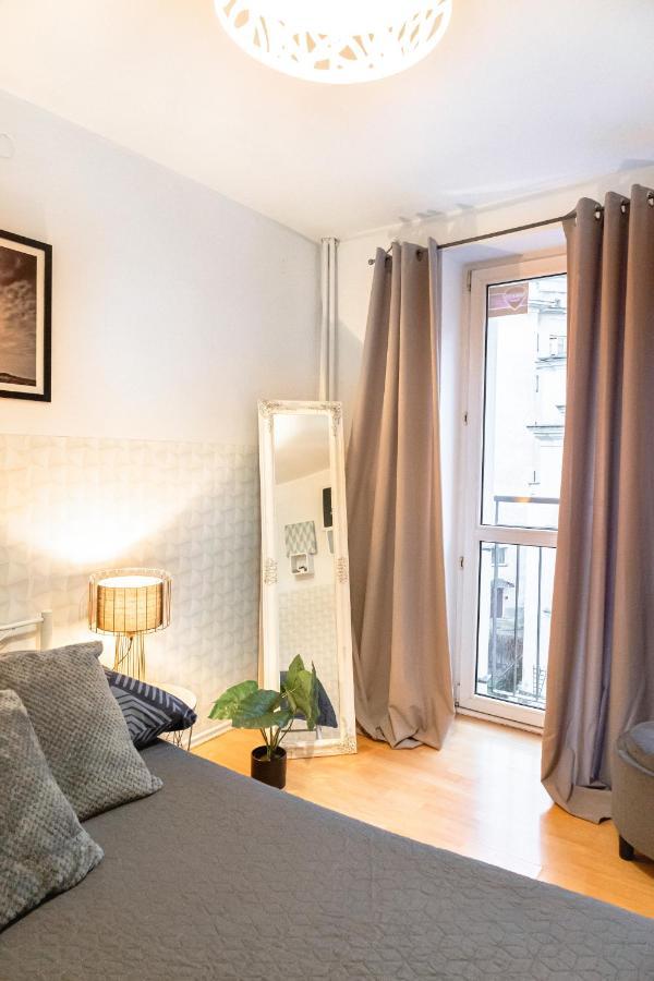 Clicktheflat Constitution Square Apart Rooms Варшава Екстер'єр фото